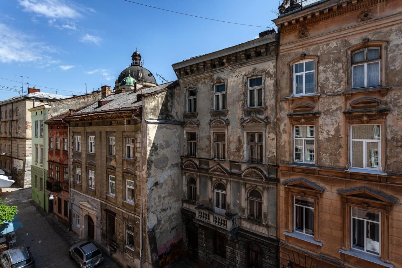 Four Bedrooms Apartment In The Heart Of Lviv Exteriör bild