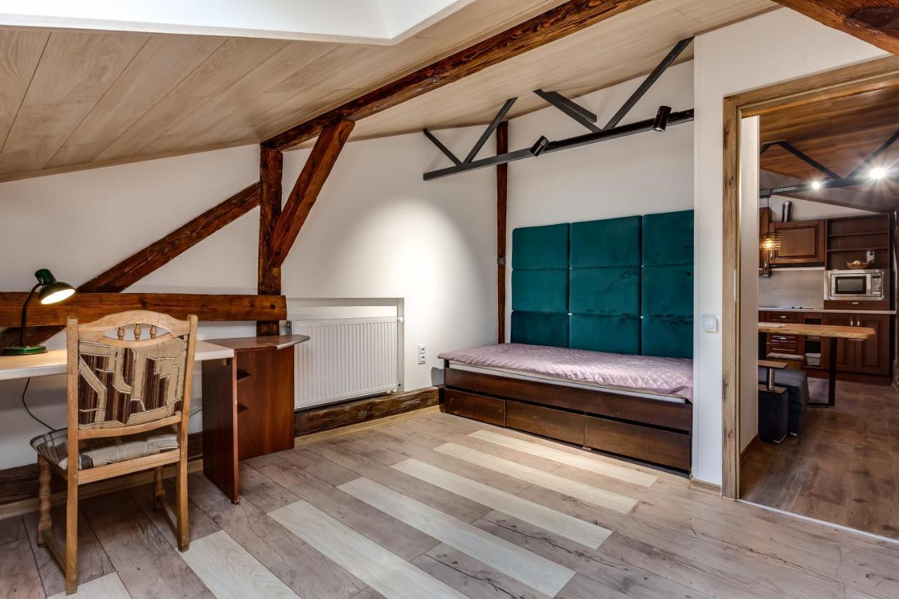 Four Bedrooms Apartment In The Heart Of Lviv Exteriör bild