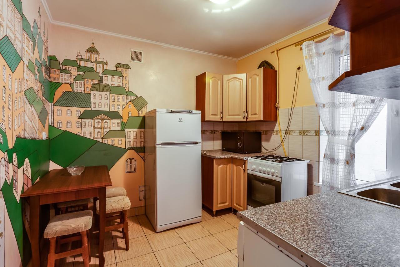 Four Bedrooms Apartment In The Heart Of Lviv Exteriör bild