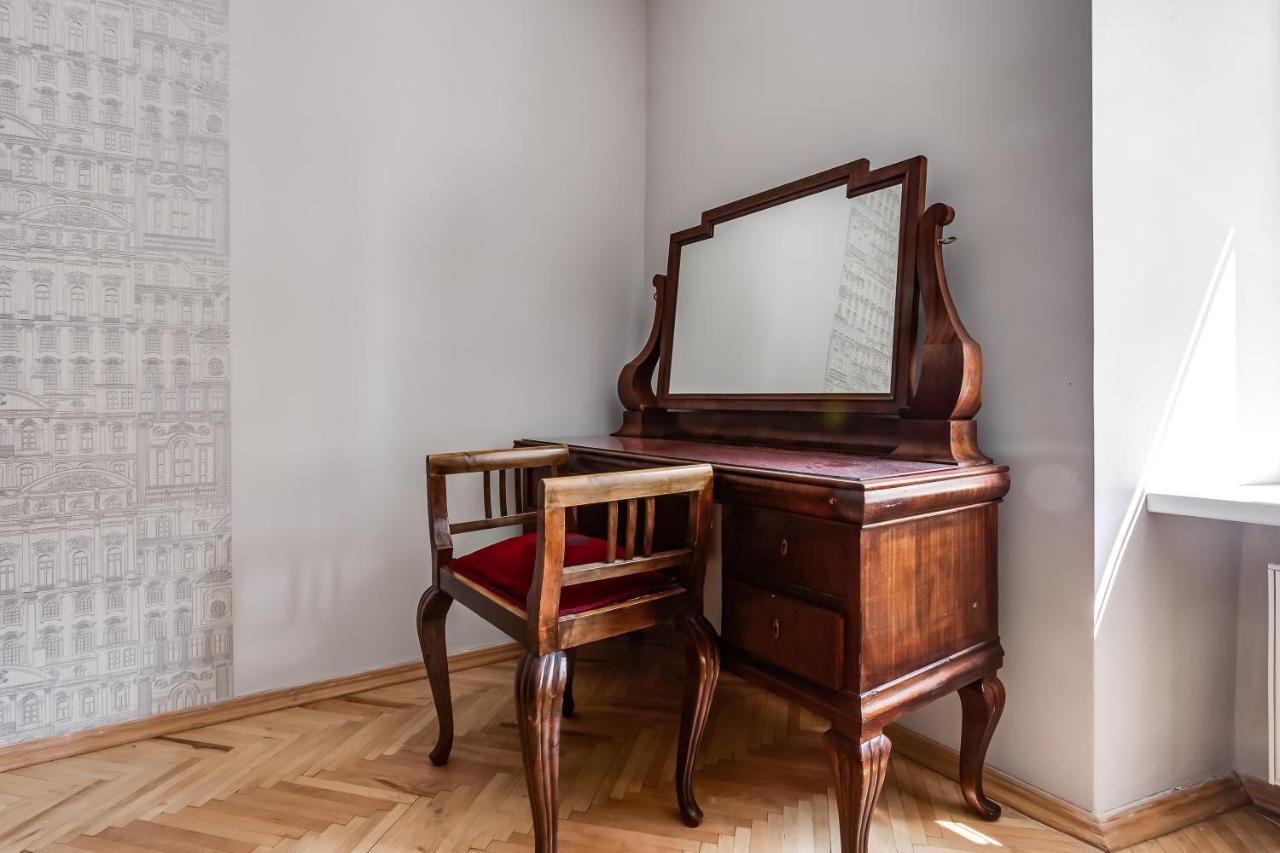 Four Bedrooms Apartment In The Heart Of Lviv Exteriör bild